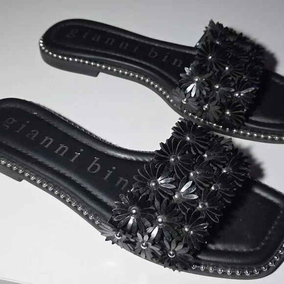 Gianni Bini Women Size 8M Black Floral Applique Studded Slide Sandals - Picture 5 of 7